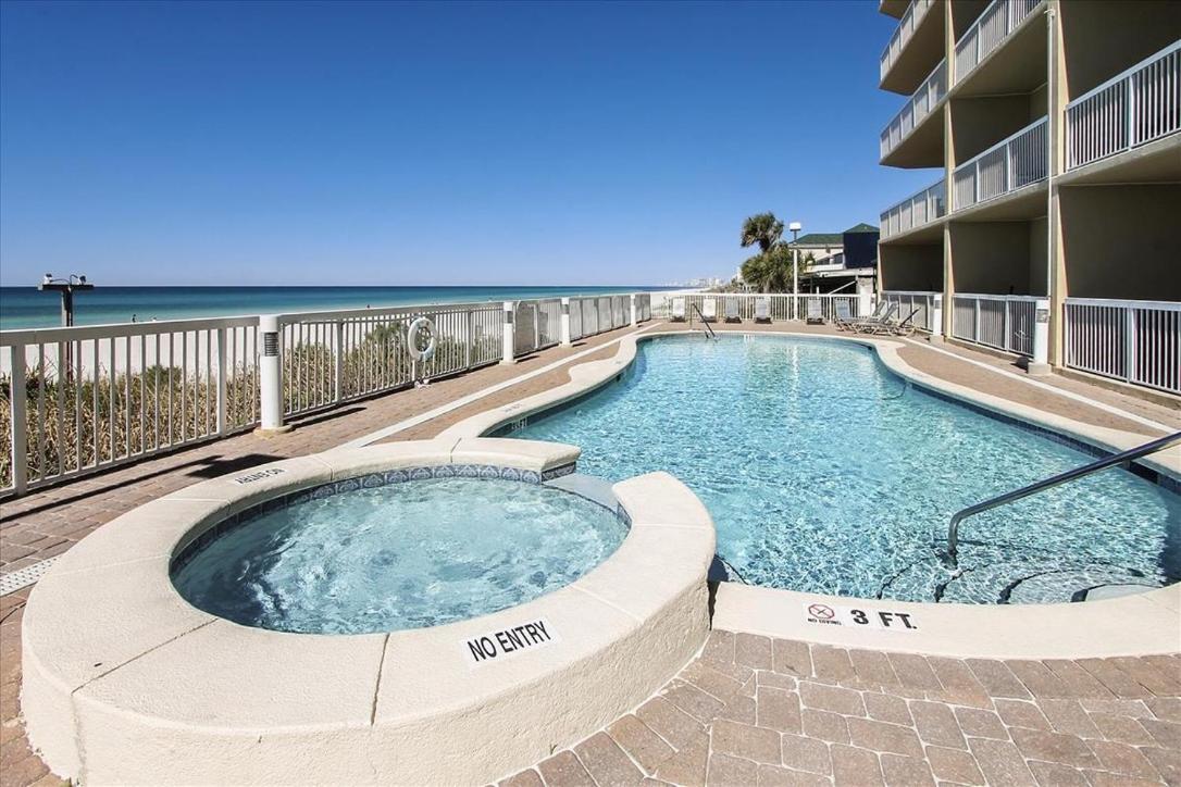 905 Seychelles Apartment